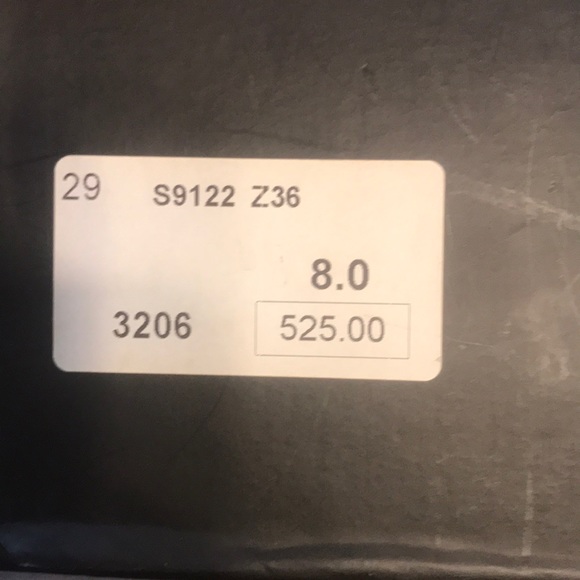 Boots - Picture 5 of 6